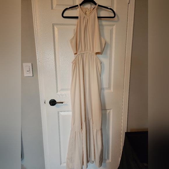 Cut out dress Cream - Picture 2 of 5